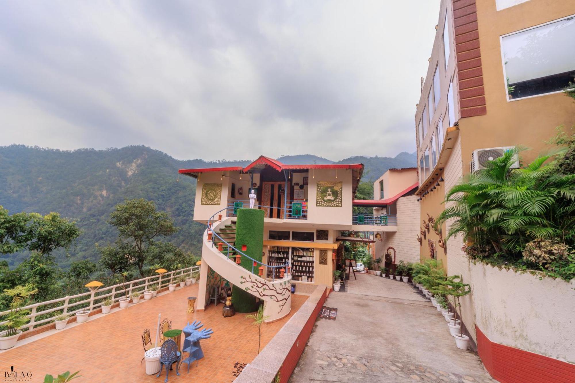 Veda5 Ayurveda & Yoga Retreat Hotel Rishikesh Ngoại thất bức ảnh