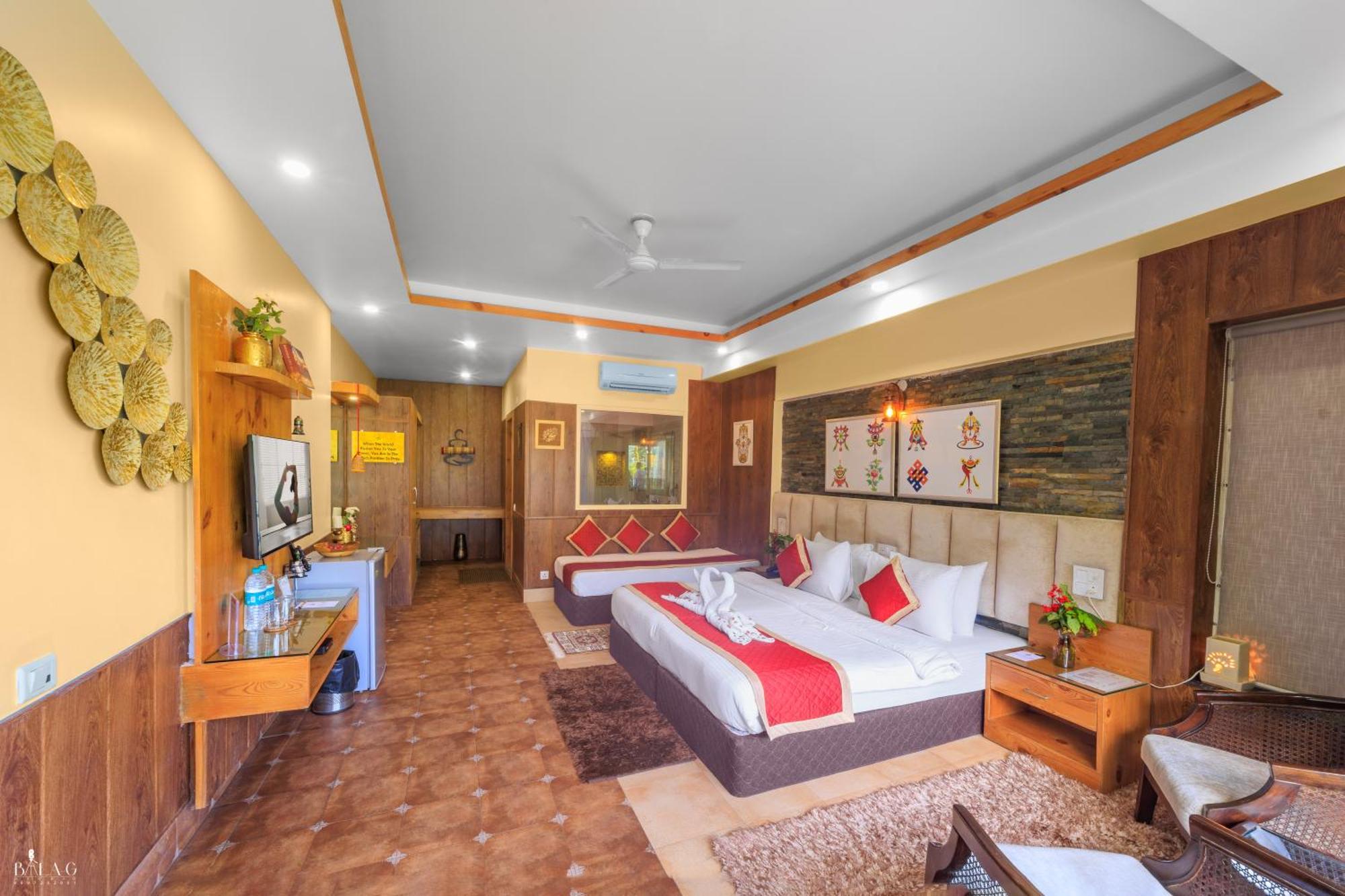 Veda5 Ayurveda & Yoga Retreat Hotel Rishikesh Ngoại thất bức ảnh