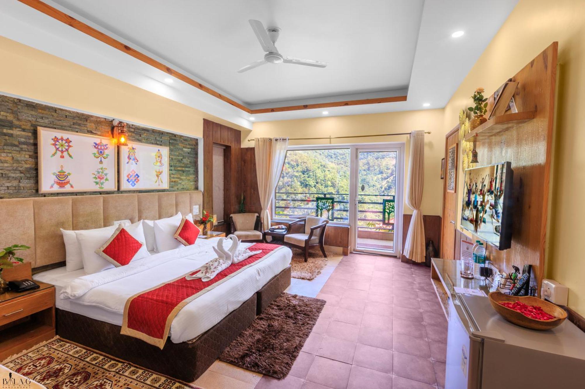 Veda5 Ayurveda & Yoga Retreat Hotel Rishikesh Ngoại thất bức ảnh