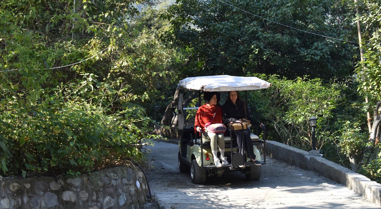 Veda5 Ayurveda & Yoga Retreat Hotel Rishikesh Ngoại thất bức ảnh