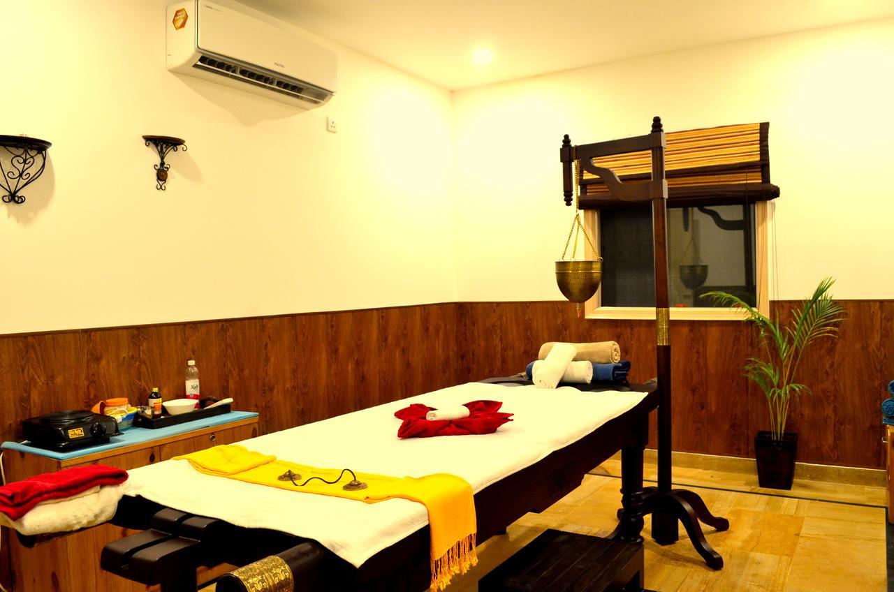 Veda5 Ayurveda & Yoga Retreat Hotel Rishikesh Ngoại thất bức ảnh